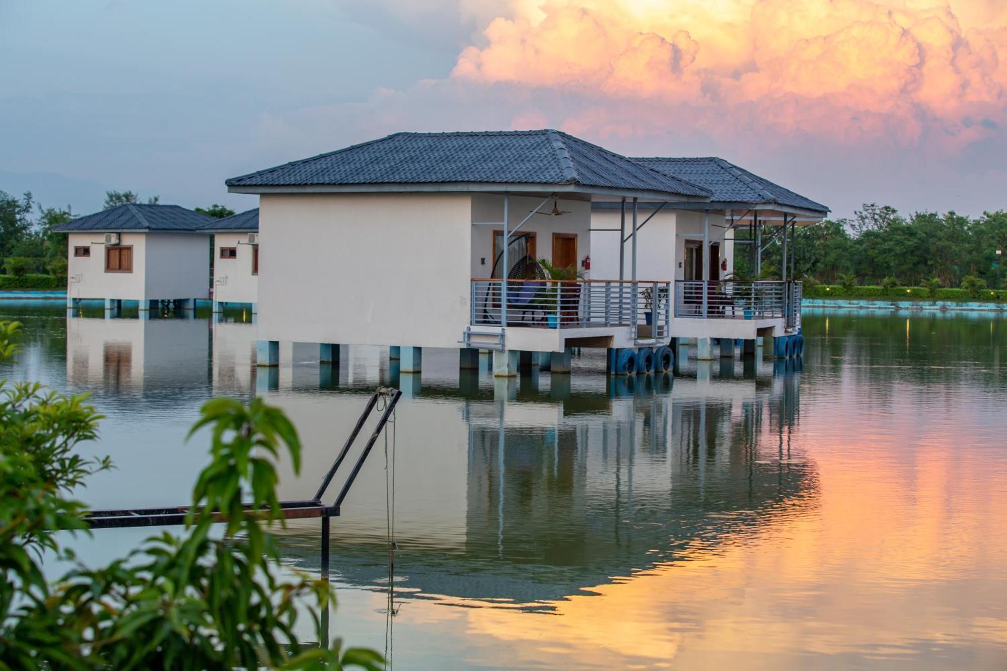 Lumbini Palace Resort Exterior foto